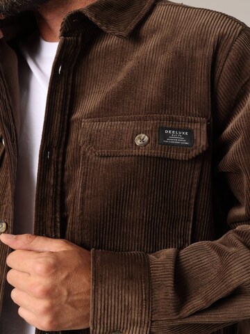 Coupe regular Chemise 'ALINO' Deeluxe en marron