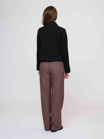 Noa Noa Tussenjas ' JackieNN ' in Zwart