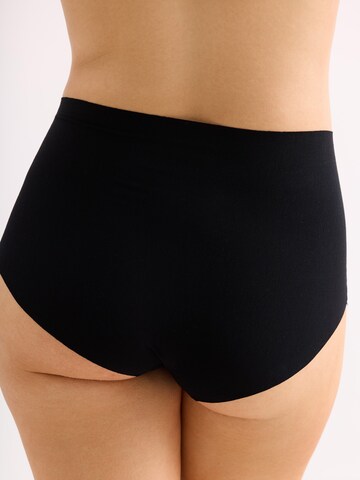 Erlich Textil - Cueca em preto