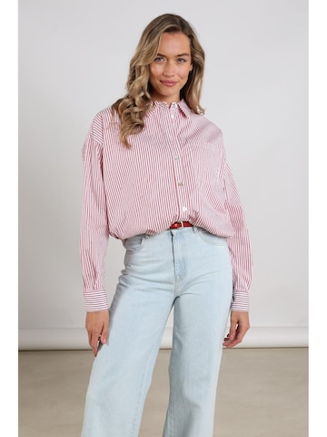 nukus Blouse in Rood: voorkant