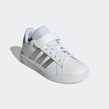 Chaussure de sport 'Grand Court 2.0' ADIDAS SPORTSWEAR en blanc