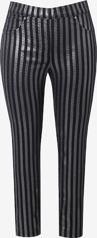 Angel of Style Slim fit Trousers in Black: front