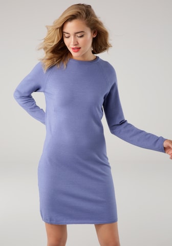 TAMARIS Knitted dress in Blue: front