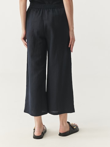 TATUUM Loose fit Trousers in Blue