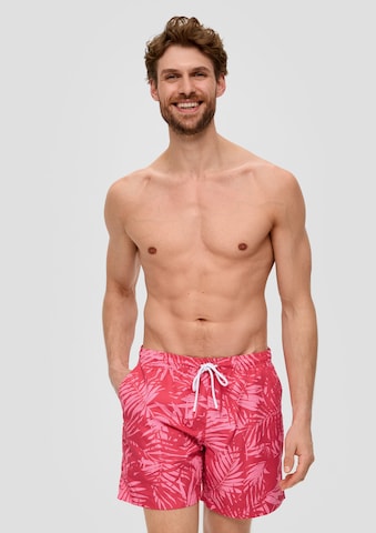 s.Oliver Badeshorts in Rot