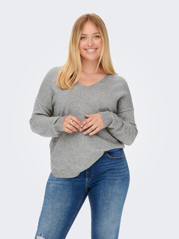 Pullover 'Margareta' di ONLY Carmakoma in grigio: frontale