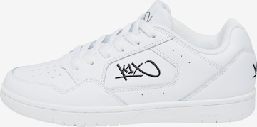K1X Sneakers laag 'Sweep' in Wit: voorkant