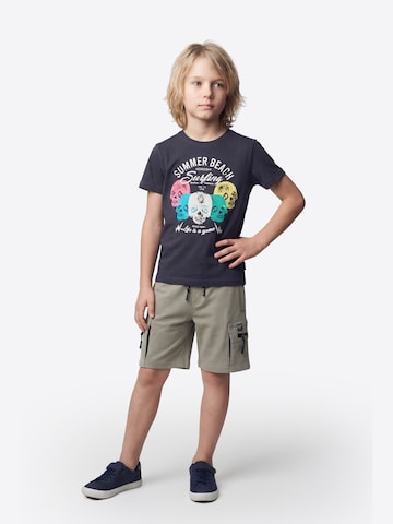 KOROSHI Regular Shorts in Grün