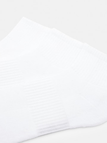 Pull&Bear Ponožky – bílá