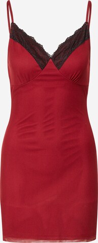 Robe 'Ria' SHYX en rouge : devant