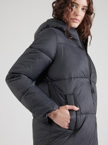 4F Outdoormantel in Schwarz