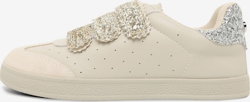 STEVE MADDEN Низкие кроссовки 'Daybreak' в Бежевый: спереди