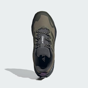 Chaussure basse 'Skychaser' ADIDAS TERREX en vert
