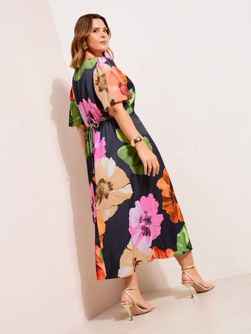 Friends Like These Платье в Синий