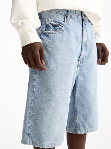 Pull&BearLoosefit Traperice - plava boja