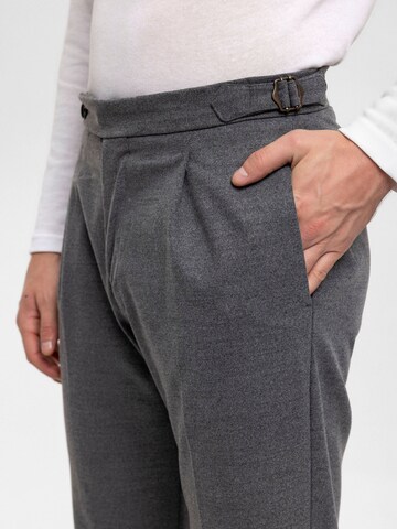 Antioch Slim fit Pleat-Front Pants in Grey