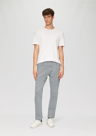 s.Oliver Regular Jeans 'Benito' in Grau: Vorderseite
