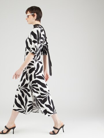Robe 'JANINA' b.young en noir