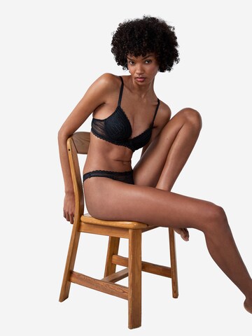 Push-up Reggiseno 'Panama' di ETAM in nero