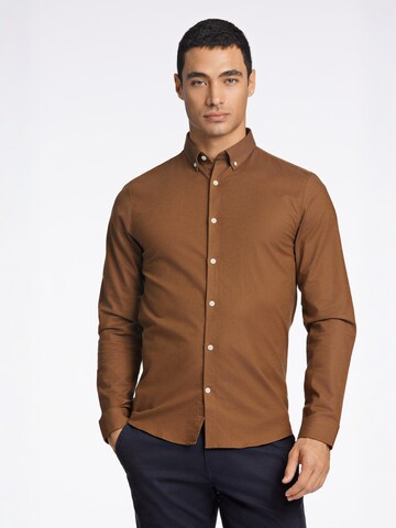 Lindbergh - Ajuste regular Camisa en marrón