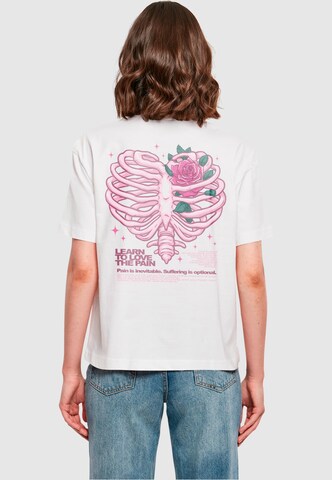 Maglietta 'Heart Cage Rose' di Mister Tee in bianco: frontale