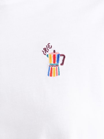 Iriedaily Koszulka 'Daily Coffee' w kolorze biały