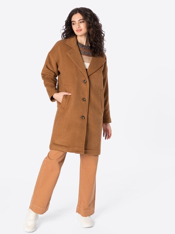 Manteau mi-saison 'Gutha' minimum en marron : devant