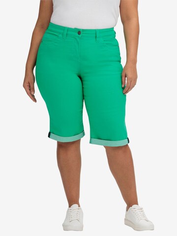 SHEEGO Regular Pants in Green: front