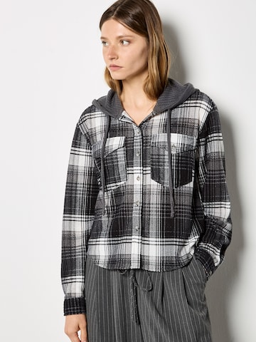 Chemisier ' ' Apricot en gris : devant