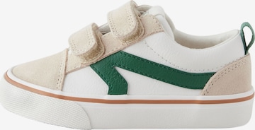 Next Tennarit värissä beige: etupuoli