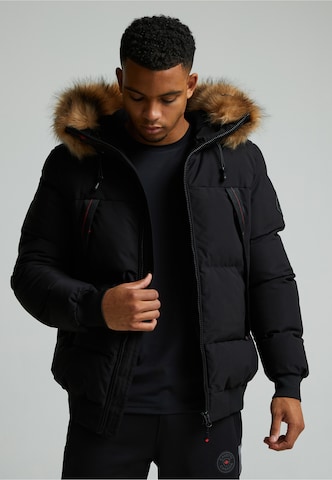 Zavetti Canada NAVAX HOODED BOMBER JACKET ' ' in Schwarz: Vorderseite
