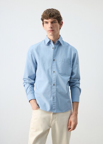 MANGO MAN Regular fit Button Up Shirt 'Marga' in Blue: front