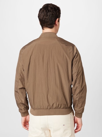 ABOUT YOU Between-Season Jacket 'Aaron' in Brown