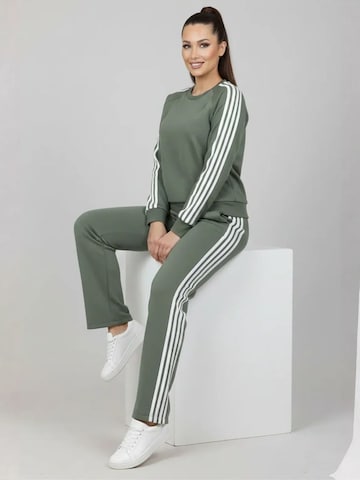 Lady Bersan Leisure suit 'Zweiteiliges Set' in Green: front