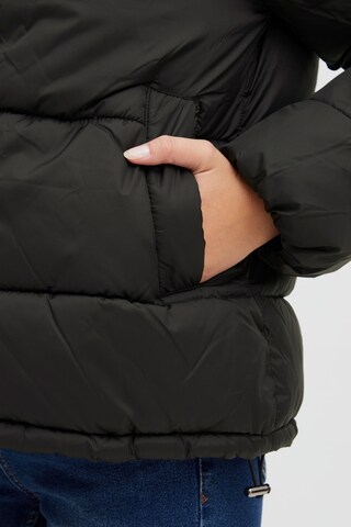 Oxmo Winterjacke 'Bodila' in Schwarz