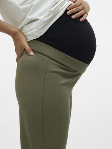 Vero Moda Maternity Regular Trousers 'VMMKammie' in Green