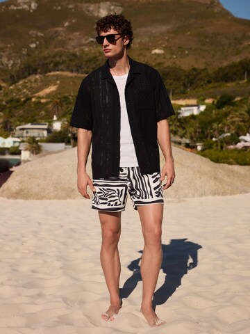 Next - Bermudas en negro