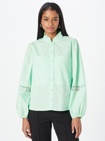 A-VIEW Blouse 'Tiffany' in Green: front