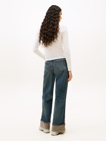 Tommy Jeans Футболка 'ESSENTIAL' в Белый: сзади