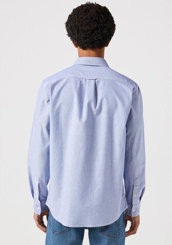 WRANGLER Comfort fit Button Up Shirt in Blue