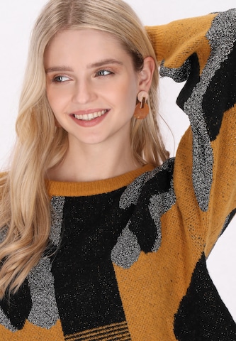 IZIA - Pullover em castanho