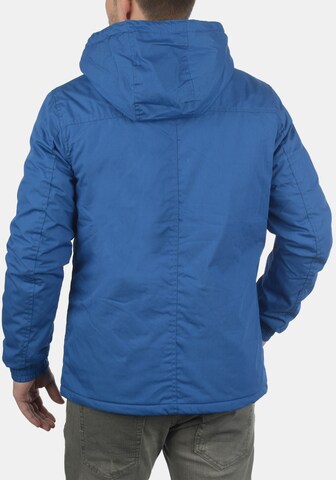 !Solid Tussenjas 'Tilden' in Blauw
