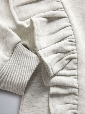 The Set Sweatsuit in Grey