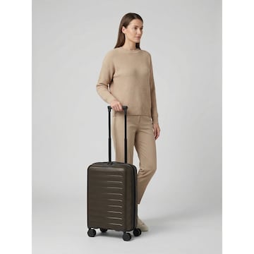 D&N Trolley in Brown: front