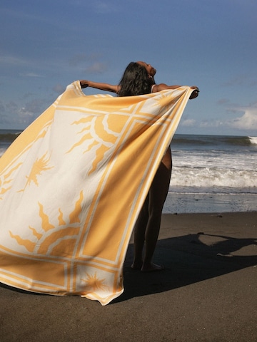 woodsandwaves - Toalla de playa 'Eternal Sun' en amarillo