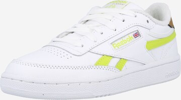 Baskets basses 'Club C Revenge' Reebok en blanc : devant