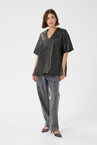 CULTURE Blouse in Black: front