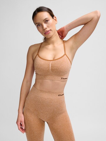 Hummel Bustier Sports-BH i brun: forside