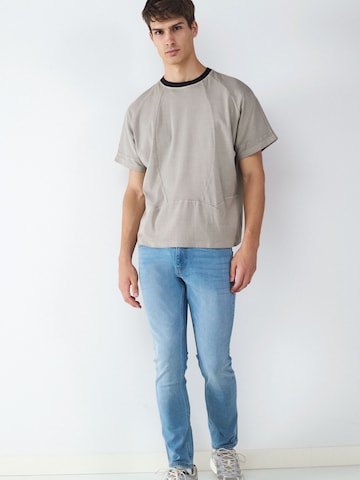 BALMOHK Slimfit Farkut 'IZAN' värissä sininen