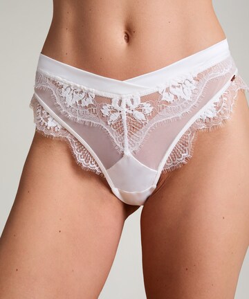 Slip Hunkemöller en blanc : devant